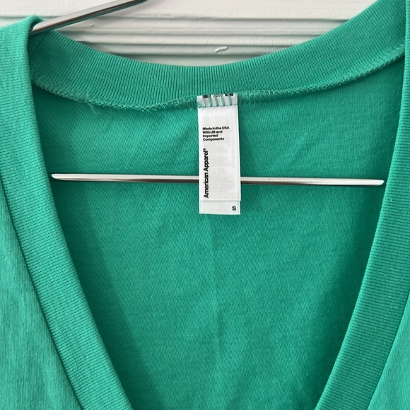 American Apparel Phi Mu letter t-shirt, v-neck - Picture 4 of 5